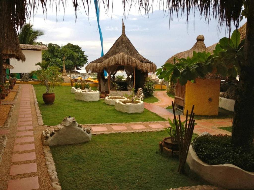 Kokays Maldito Dive Resort Logon Exterior photo